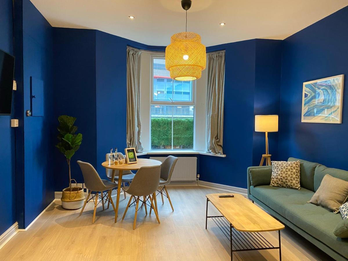 Aaron Wise - 17 Fitzhamon Apartments Кардифф Экстерьер фото