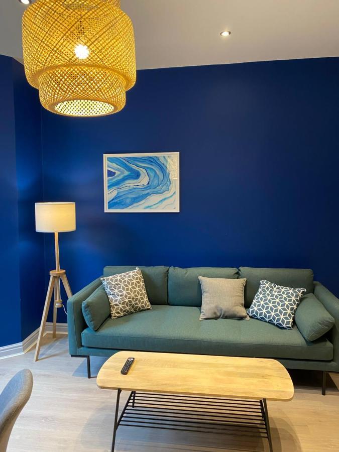 Aaron Wise - 17 Fitzhamon Apartments Кардифф Экстерьер фото